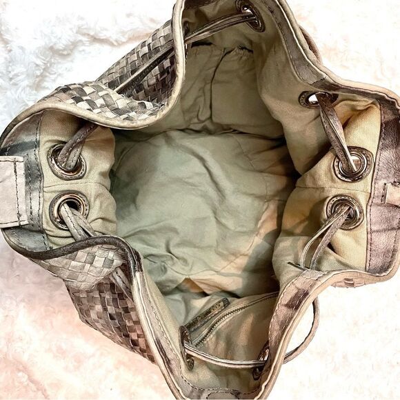 Elliott Lucca Snakeskin Embossed Leather Weave Bucket Hobo Shoulder Purse - Picture 3 of 13